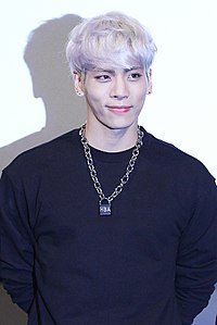 Jonghyun at press conference SMTown The Stage in August 2015 08.jpg